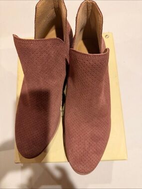 Lucky Brand Perforated Suede Ankle Booties - Dusty Mauve